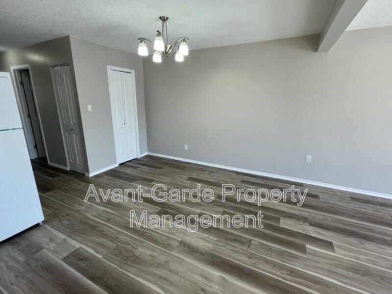 10329 150 St Nw #BS - Photo 5 of 36