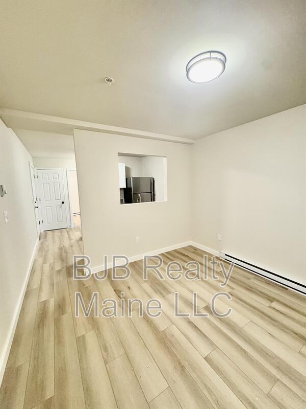 156 Woodford Street #1 - Photo 3 of 6