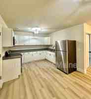 featured image of 156 Woodford St #4