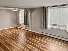 featured image of 1001 Friendly Ln