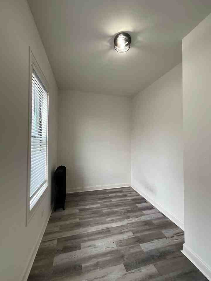 632 W Historic Mitchell St - Photo 7 of 10