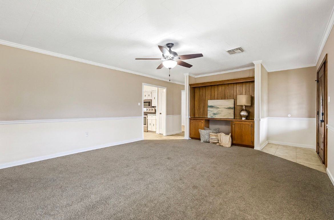 7700 Lee Station Rd - Photo 3 of 30
