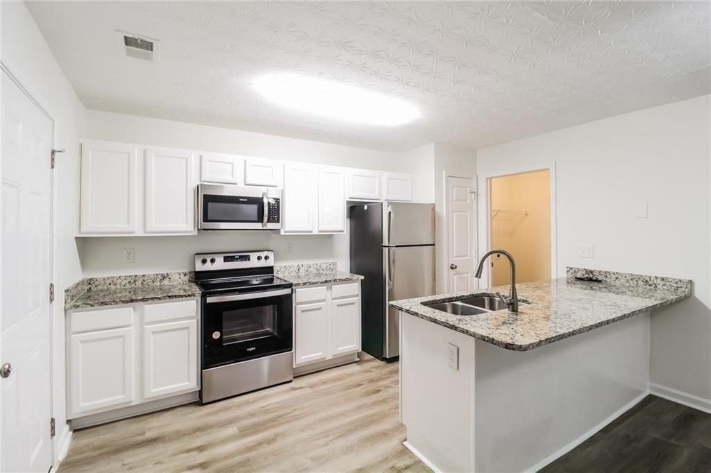 1350 Labonte Pkwy - Photo 6 of 22