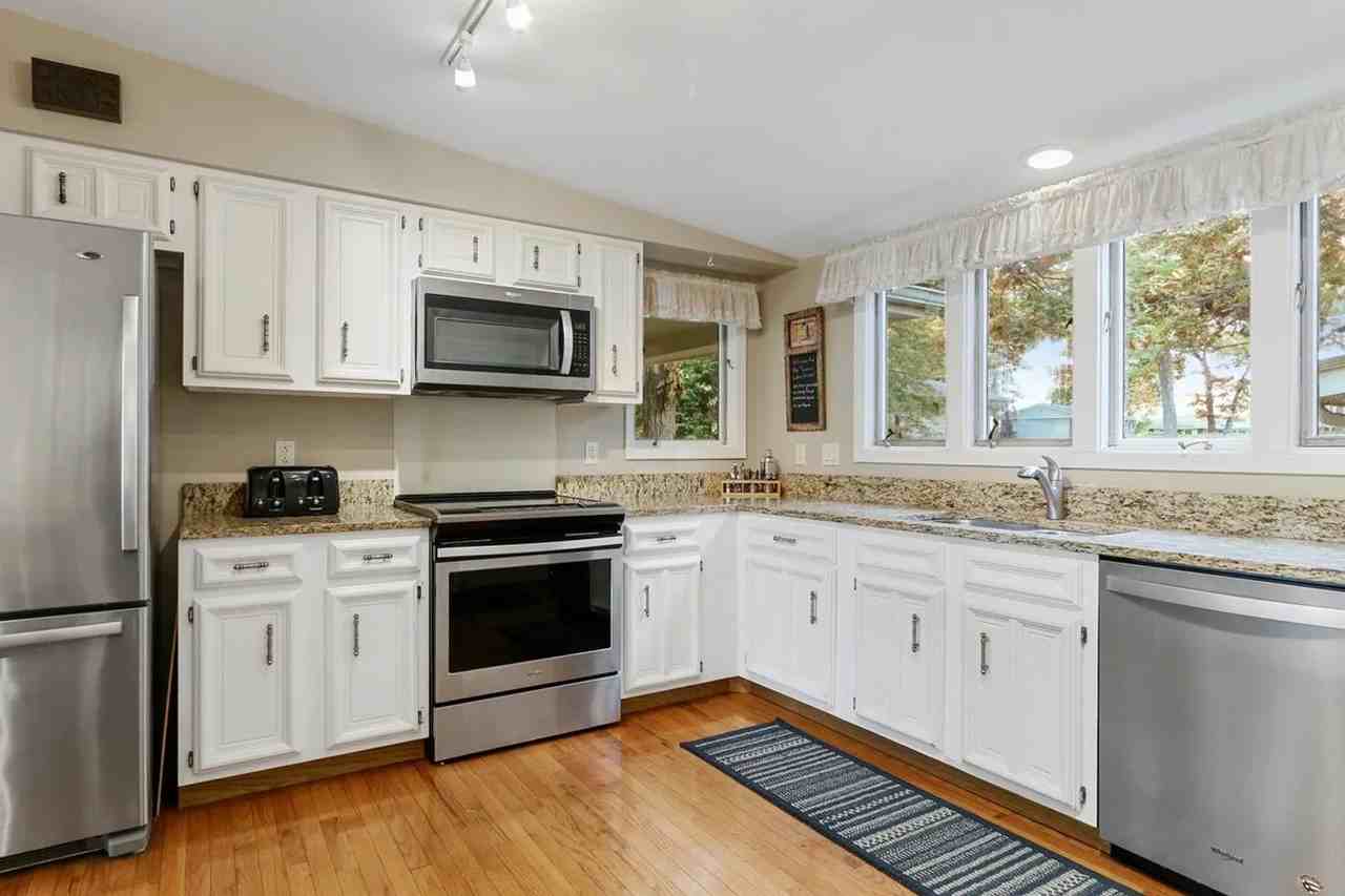 40507 91st St - Photo 5 of 10