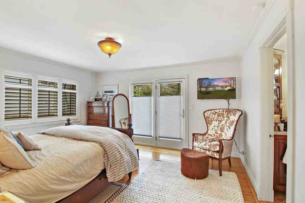 642 Agaming Rd - Photo 6 of 12