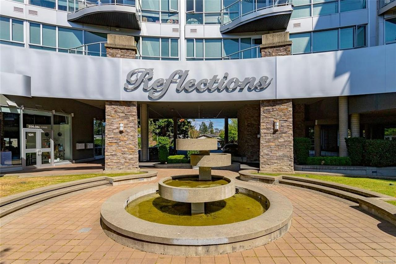 Veterans Memorial Pkwy & Goldstream Ave - Photo 2 of 23