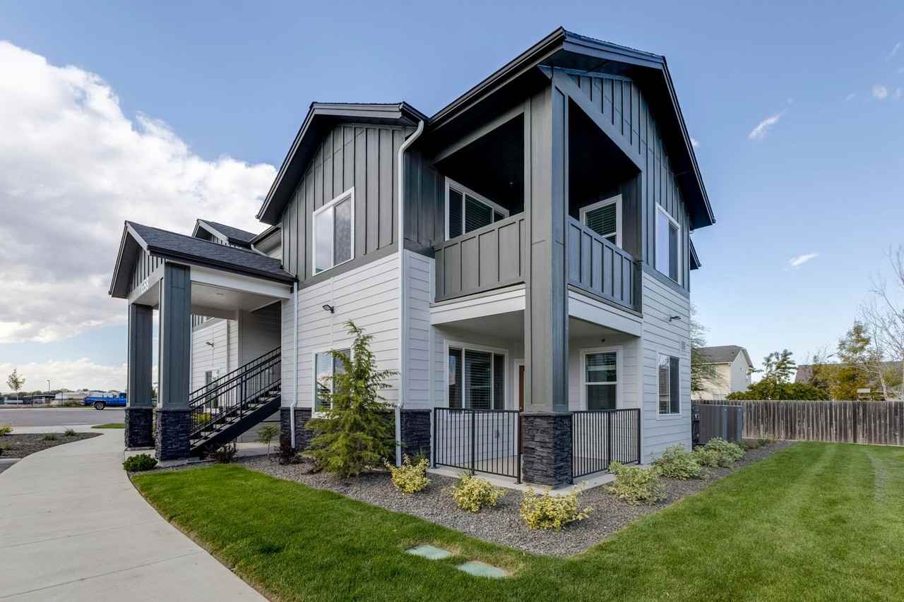 Virginia Park Apartments - Photo 4 of 27