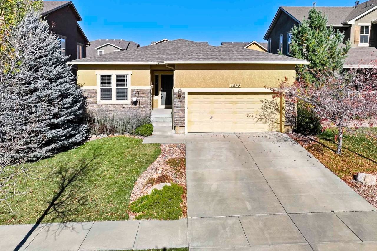 4862 Preachers Hollow Trail - Photo 5 of 46