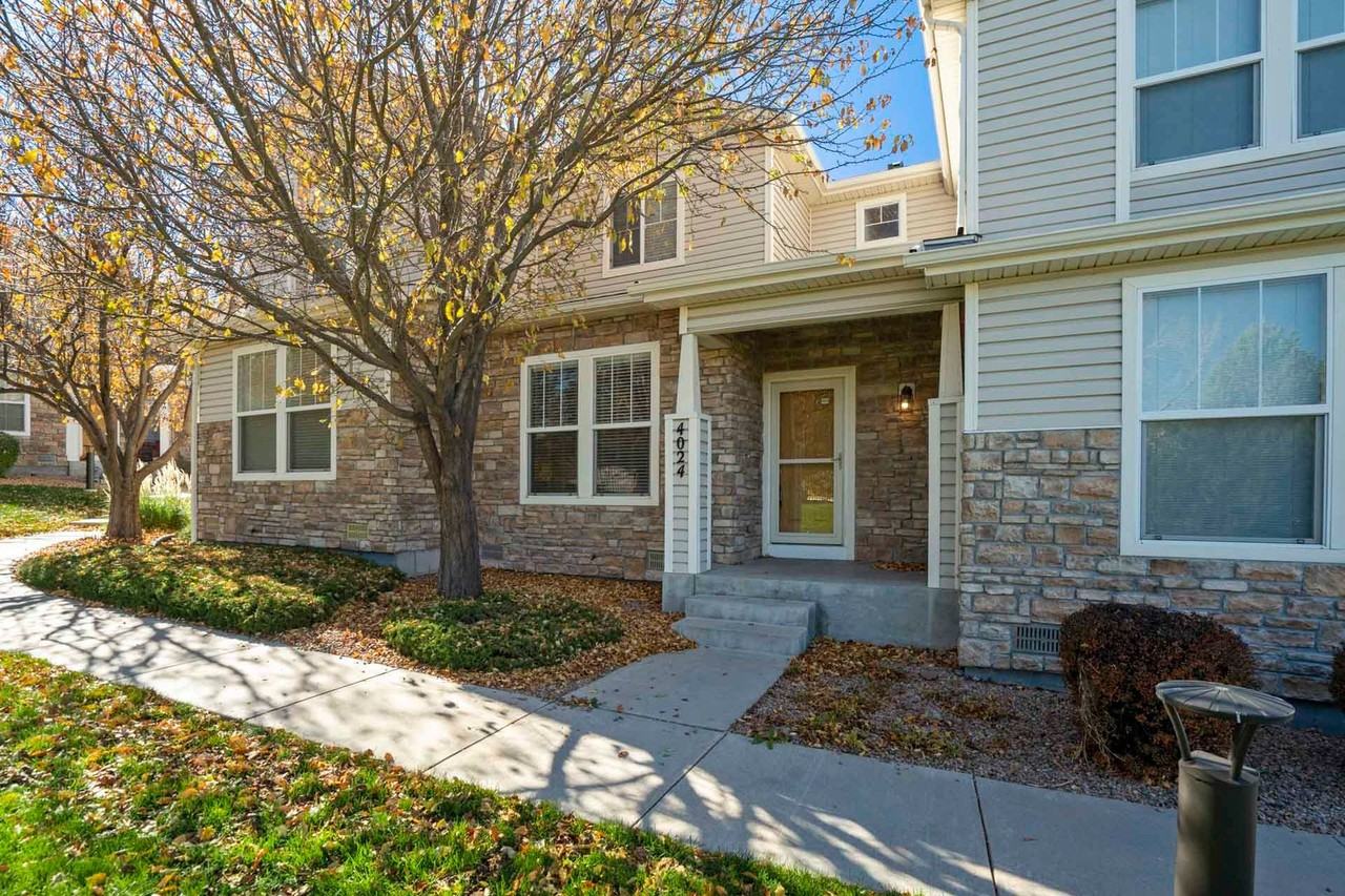 4024 Diamond Ridge View - Photo 2 of 40