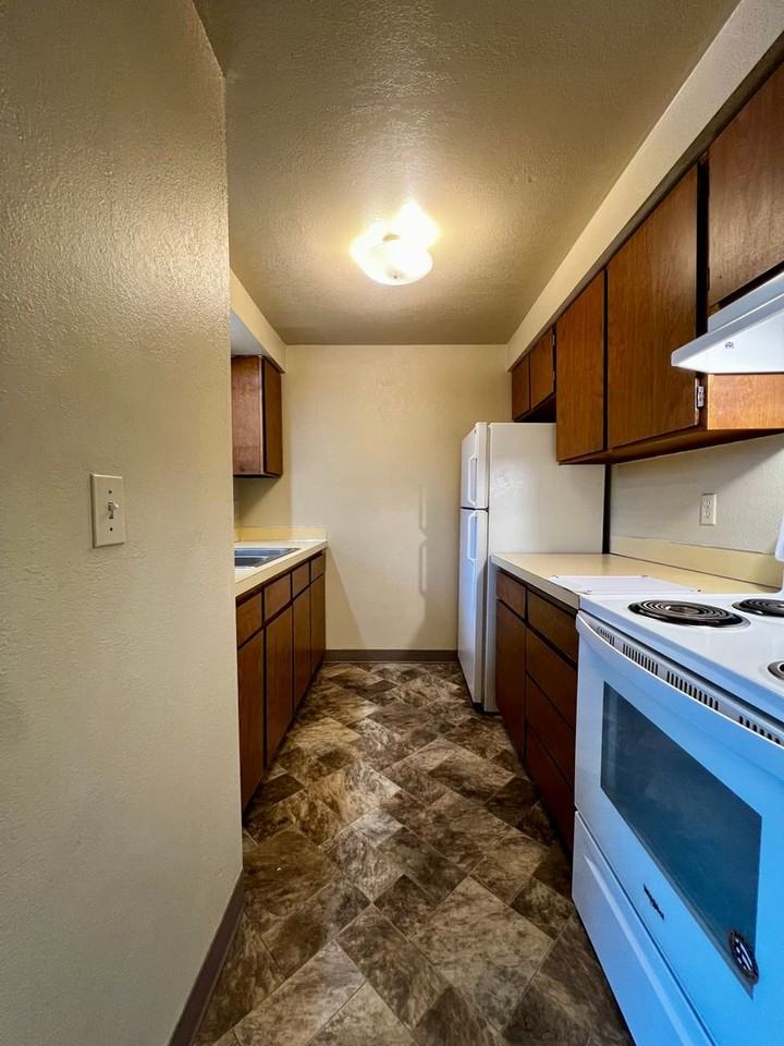 201 North 10th Street #11 - Photo 7 of 13