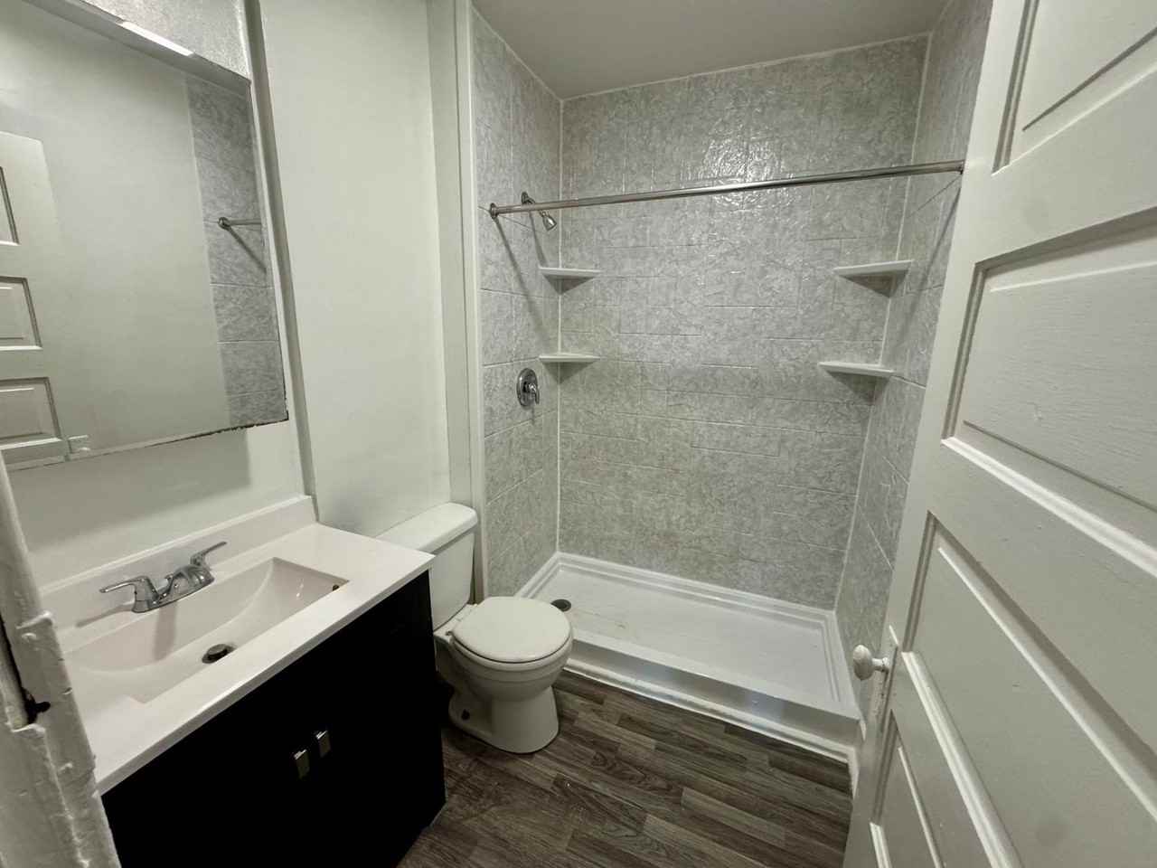 408 13th St #1 - Photo 2 of 10