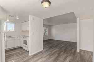 featured image of 651 E Commonwealth Ave