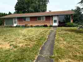 featured image of 24055 Ne North Valley Rd