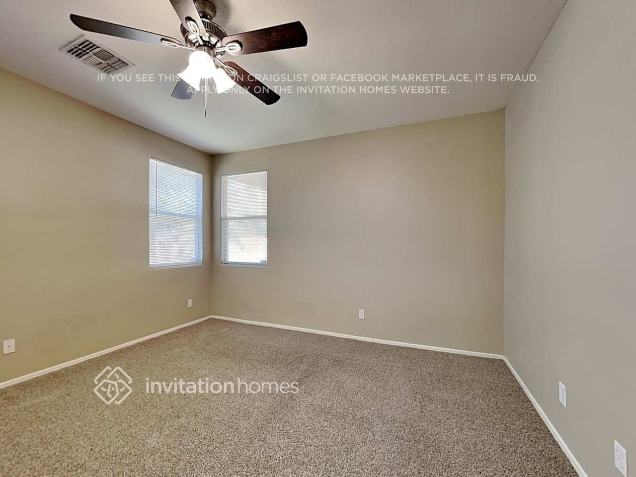 7348 W Beverly Rd - Photo 7 of 19