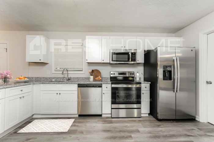 112 Springwood Valley Rd - Photo 3 of 18