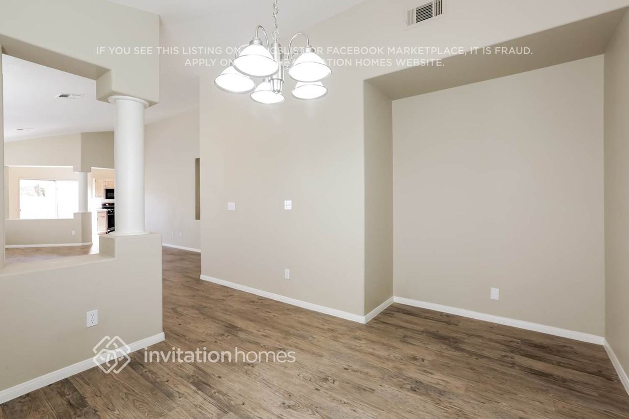 1809 Shirewick Dr - Photo 6 of 17