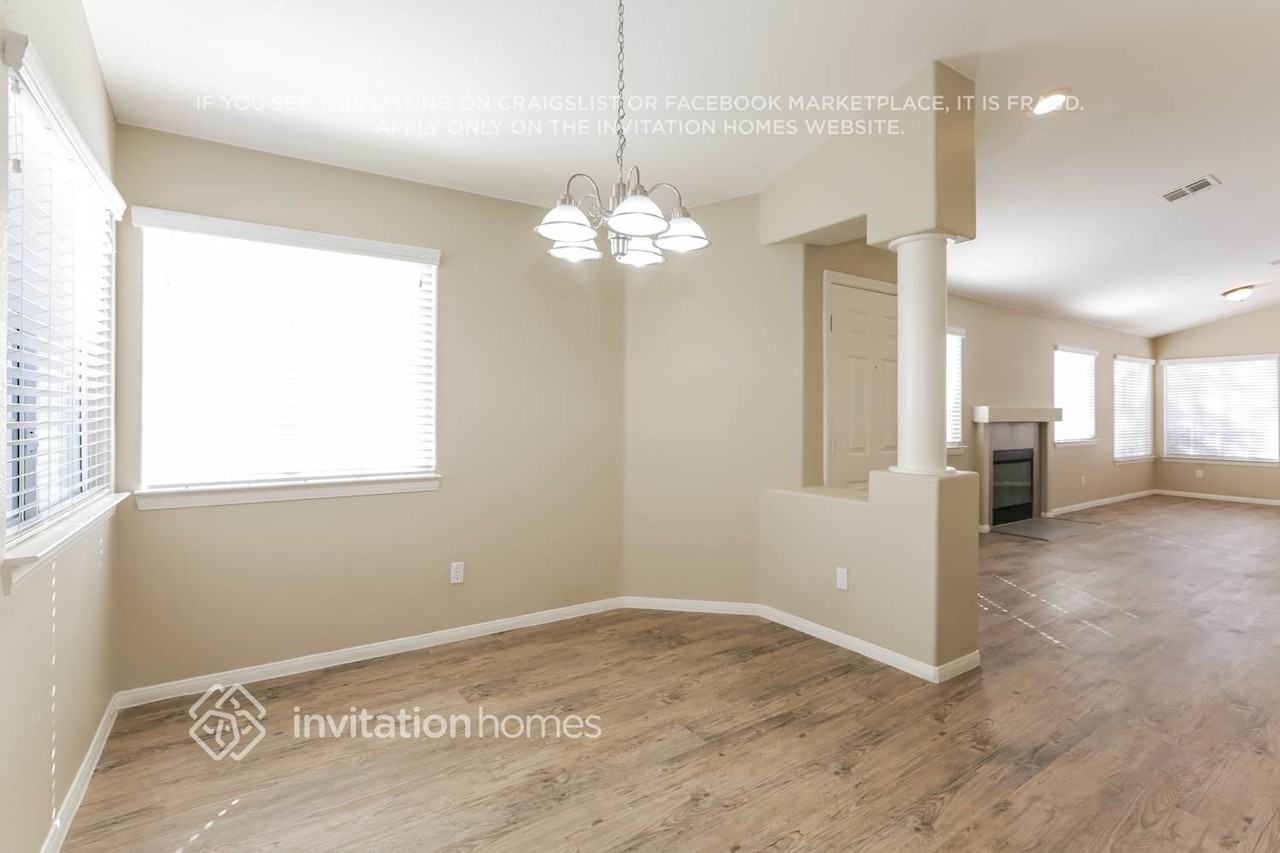 1809 Shirewick Dr - Photo 7 of 17