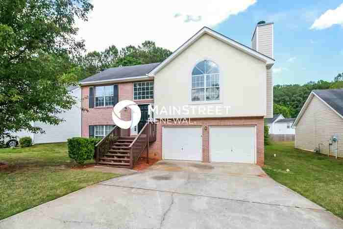 7550 Sugarcreek Dr - Photo 2 of 17