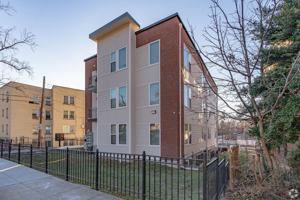 featured image of 1735 28th St Se