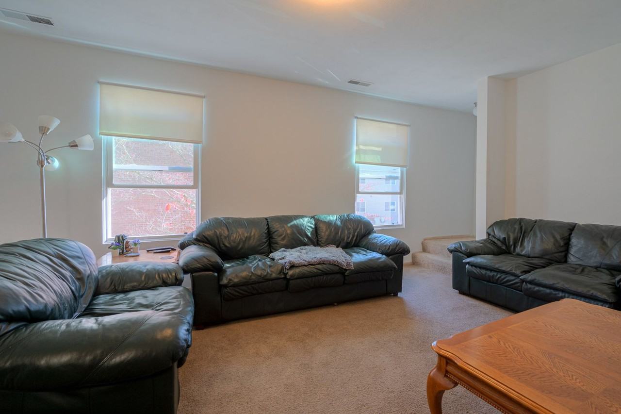 North Main - 1201-1207 - Photo 3 of 23