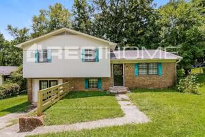 featured image of 1741 Sonia Dr