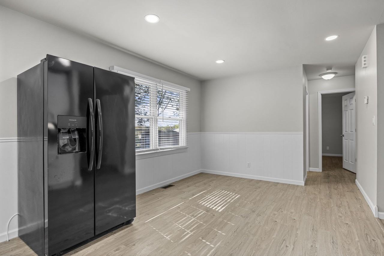 115 E Sycamore Rd #NA - Photo 7 of 19
