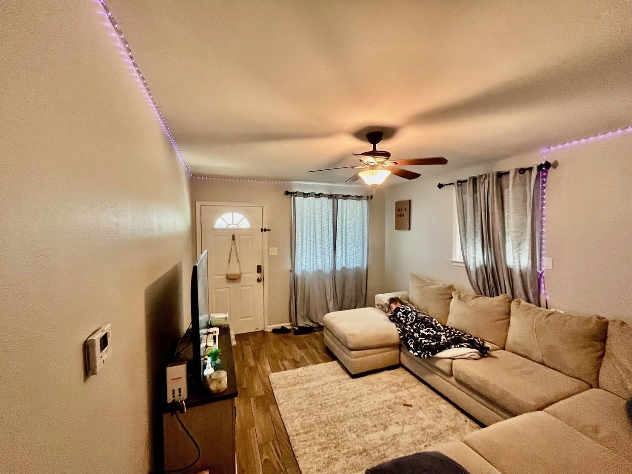 932 Helios Ave #2 - Photo 2 of 12