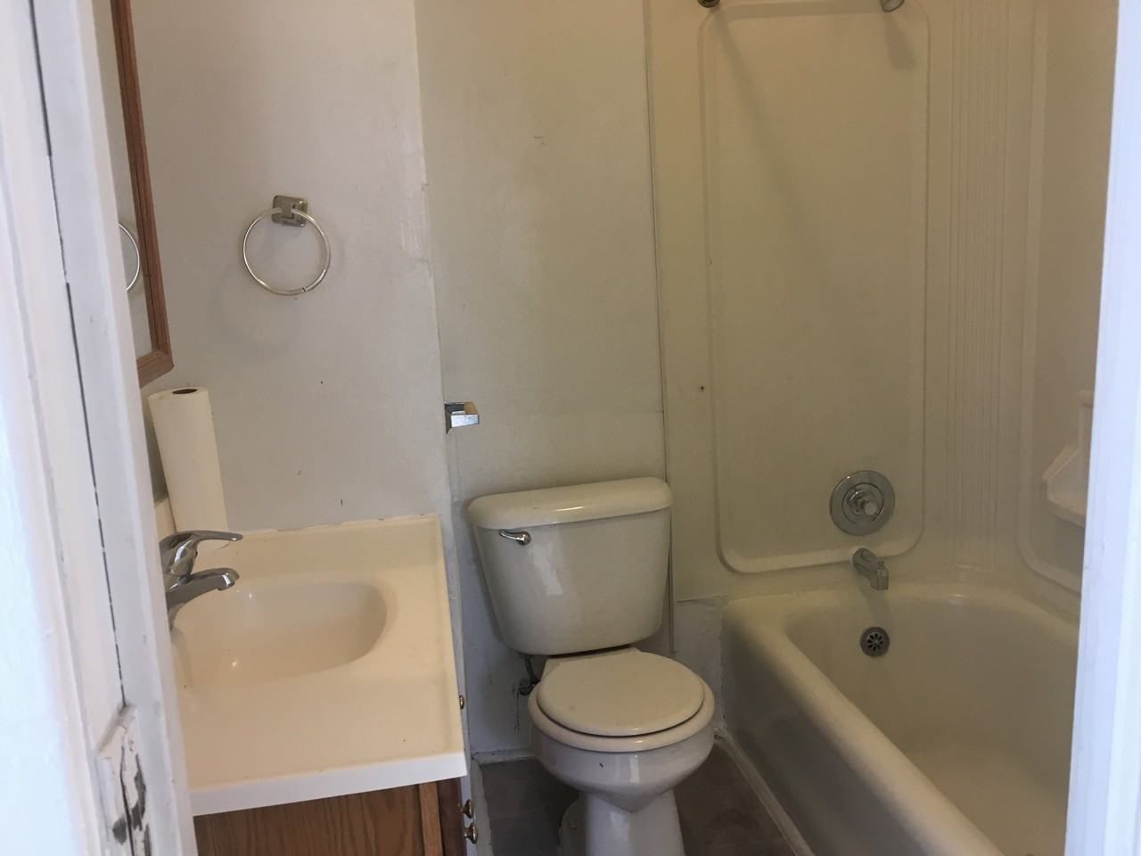 11 Hemstalk Ct #NA - Photo 7 of 7