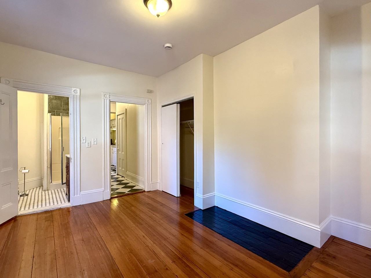 293 Newbury St #2A - Photo 4 of 11