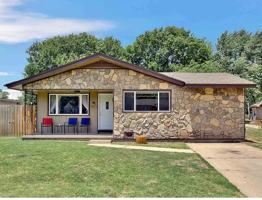 featured image of 6453 N Kerman Dr