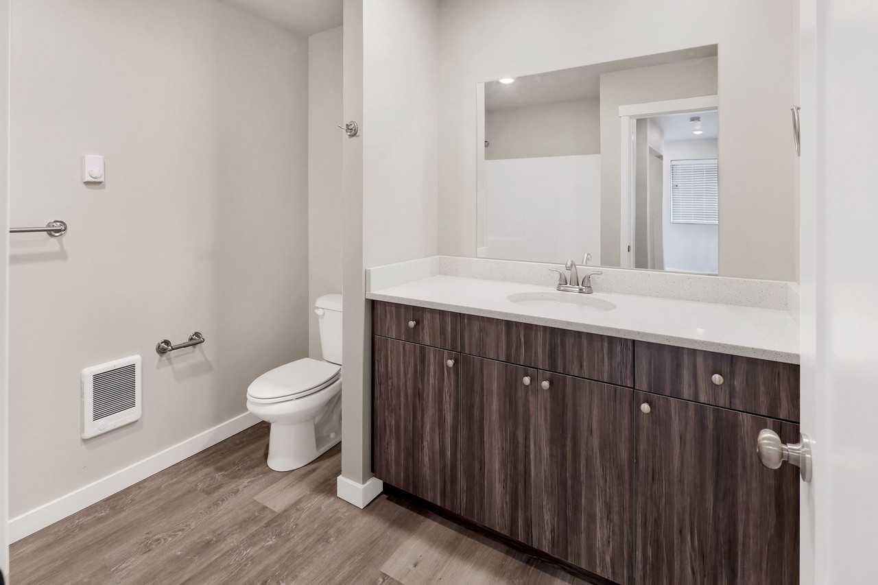 1837 Eastgate Loop - Photo 2 of 19