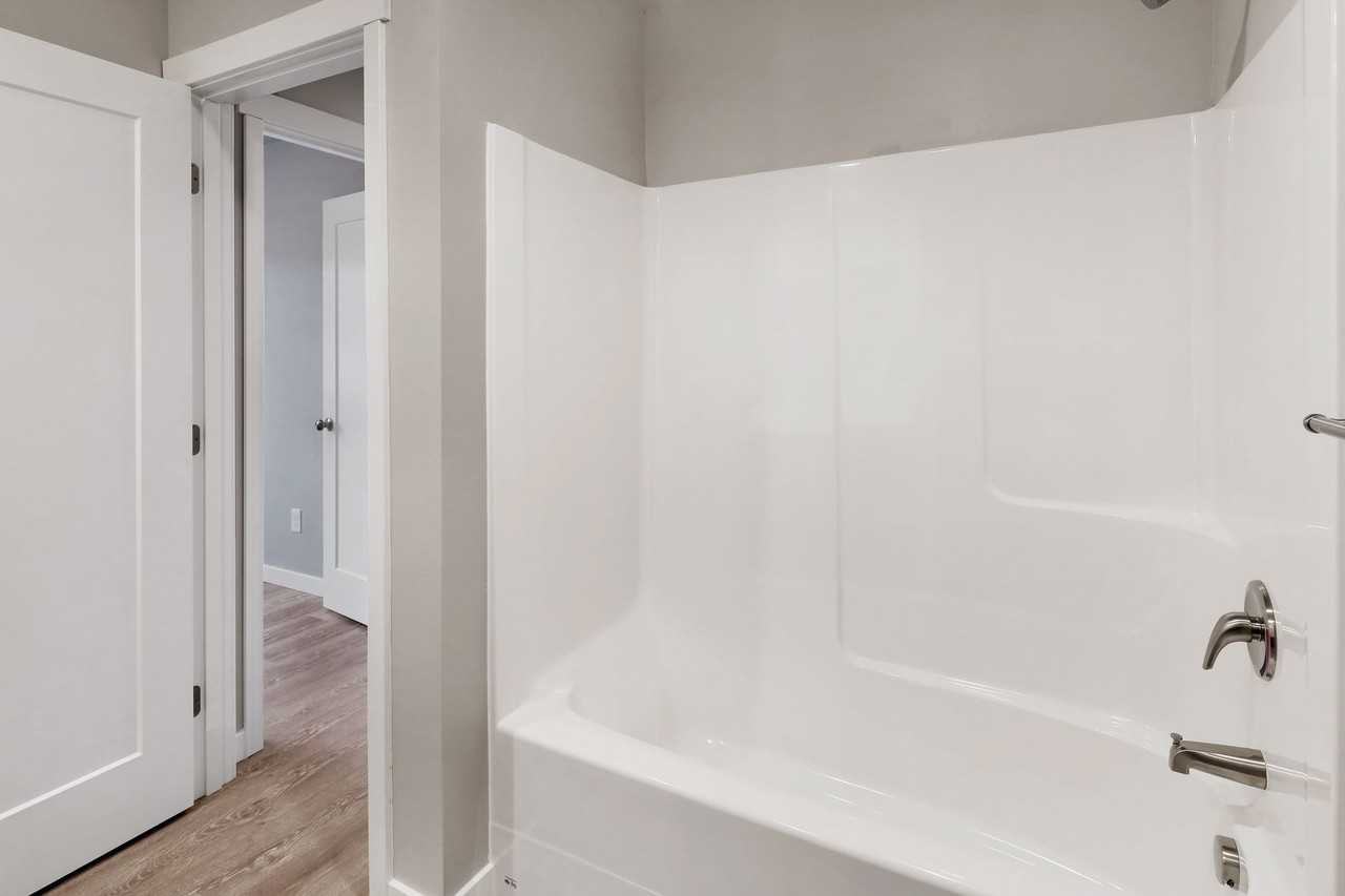 1837 Eastgate Loop - Photo 3 of 19