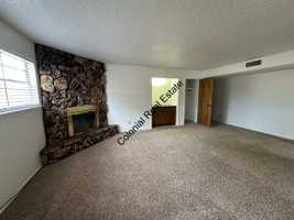 featured image of 805 Laurelwood Dr