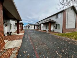 featured image of 1227 S 75th Ave