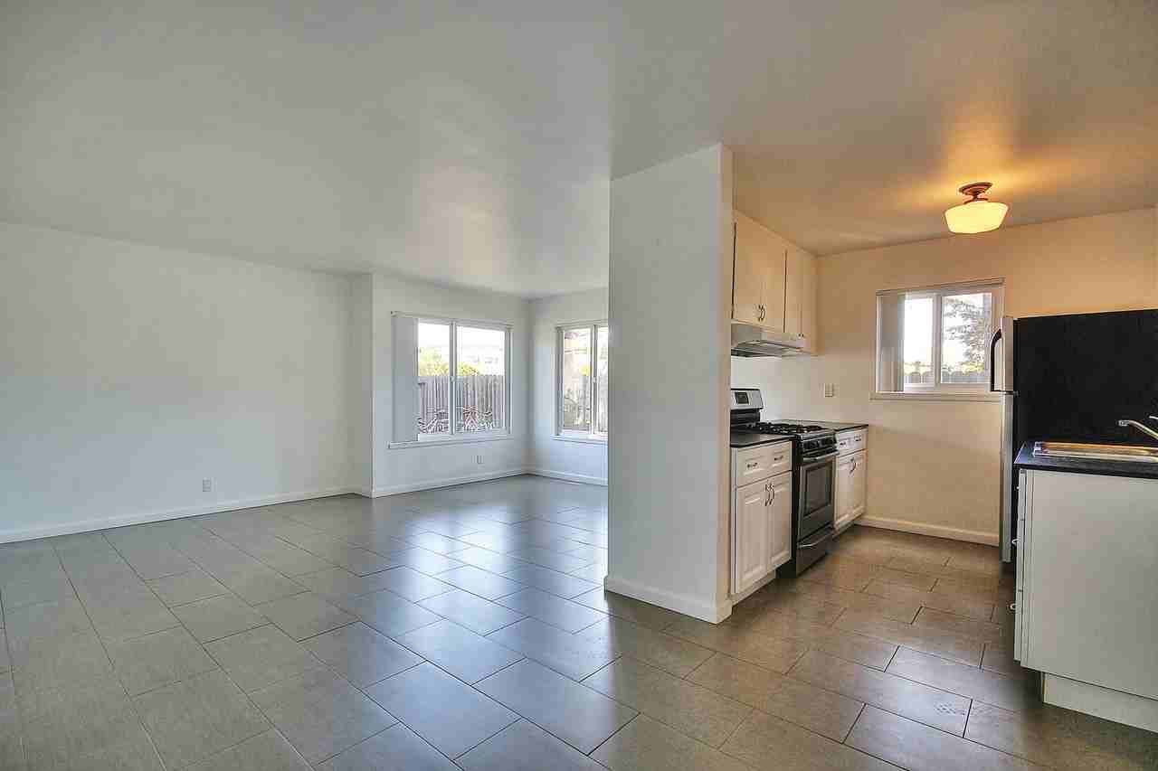 6503 Seville Road - Photo 3 of 20