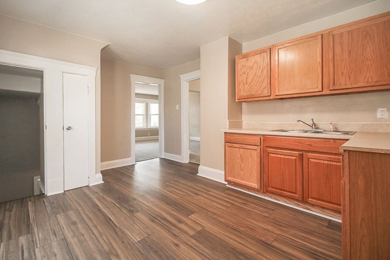 7212 Dearborn Ave - Photo 5 of 30