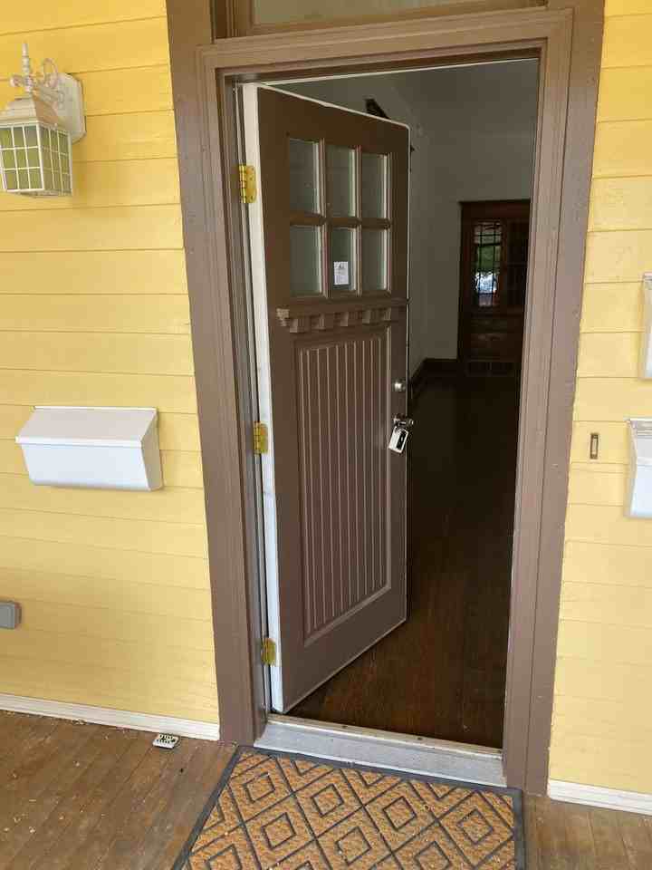 1834 22nd St #A - Photo 2 of 26