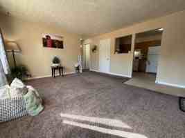 featured image of 528 River Forest Rd