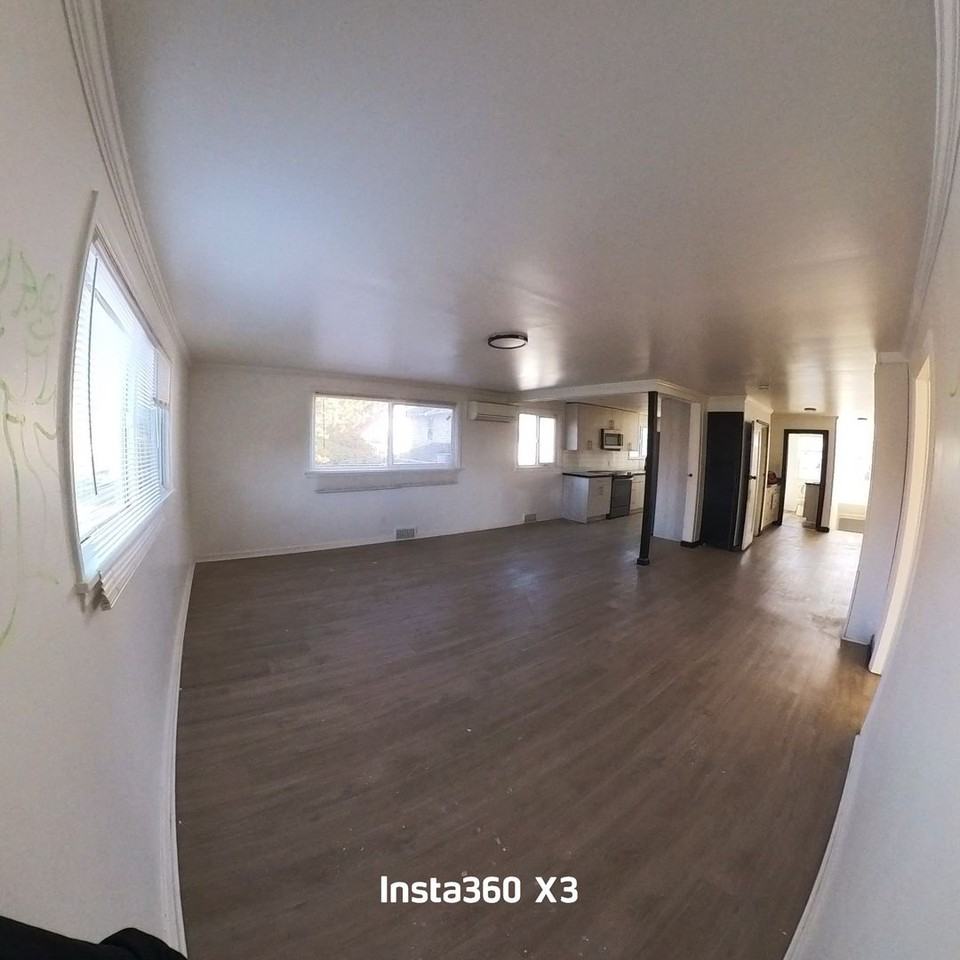 448 W Main St - Photo 4 of 13