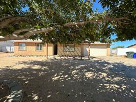 featured image of 21058 Wisteria St