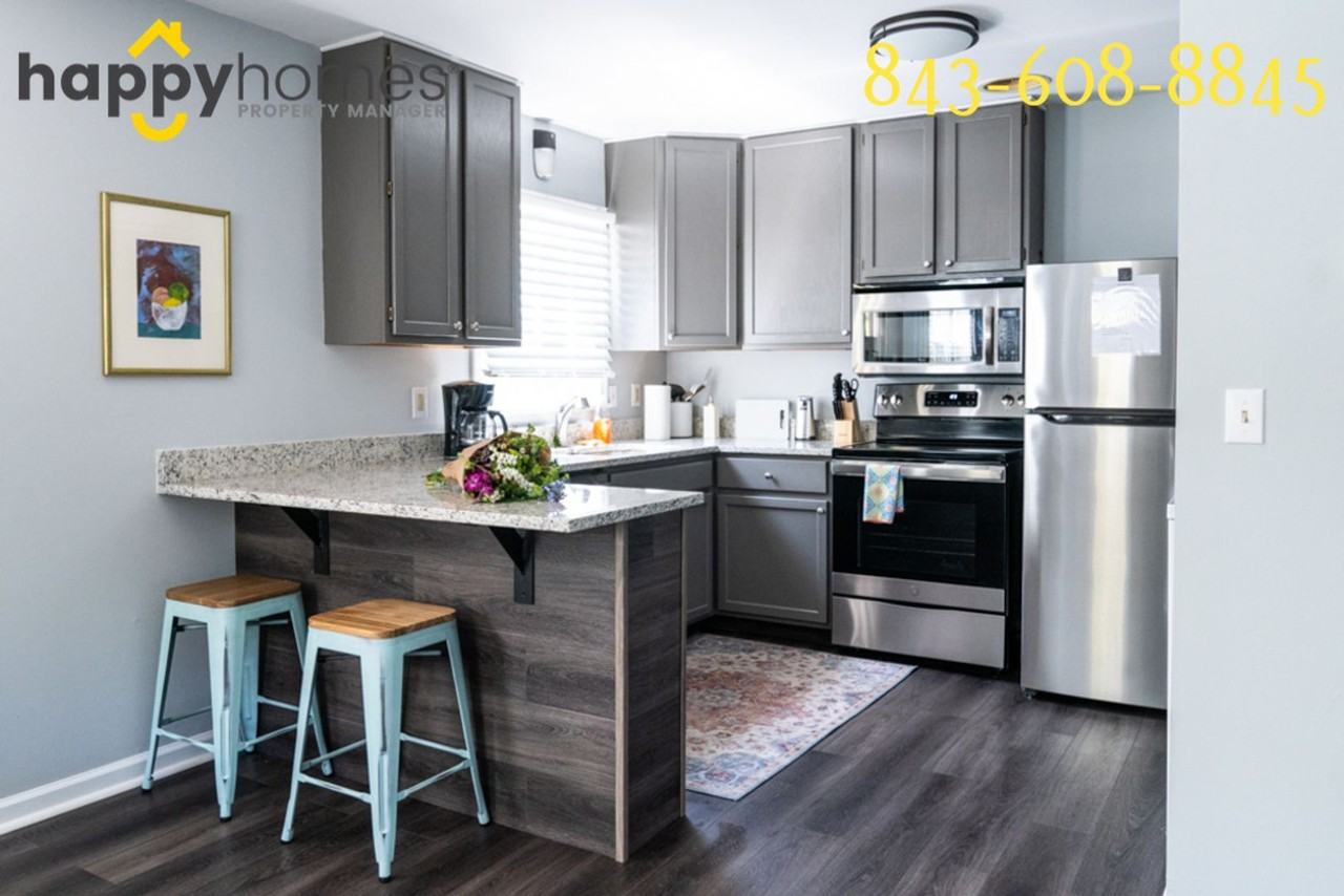 2140 Welch Ave - Photo 3 of 19