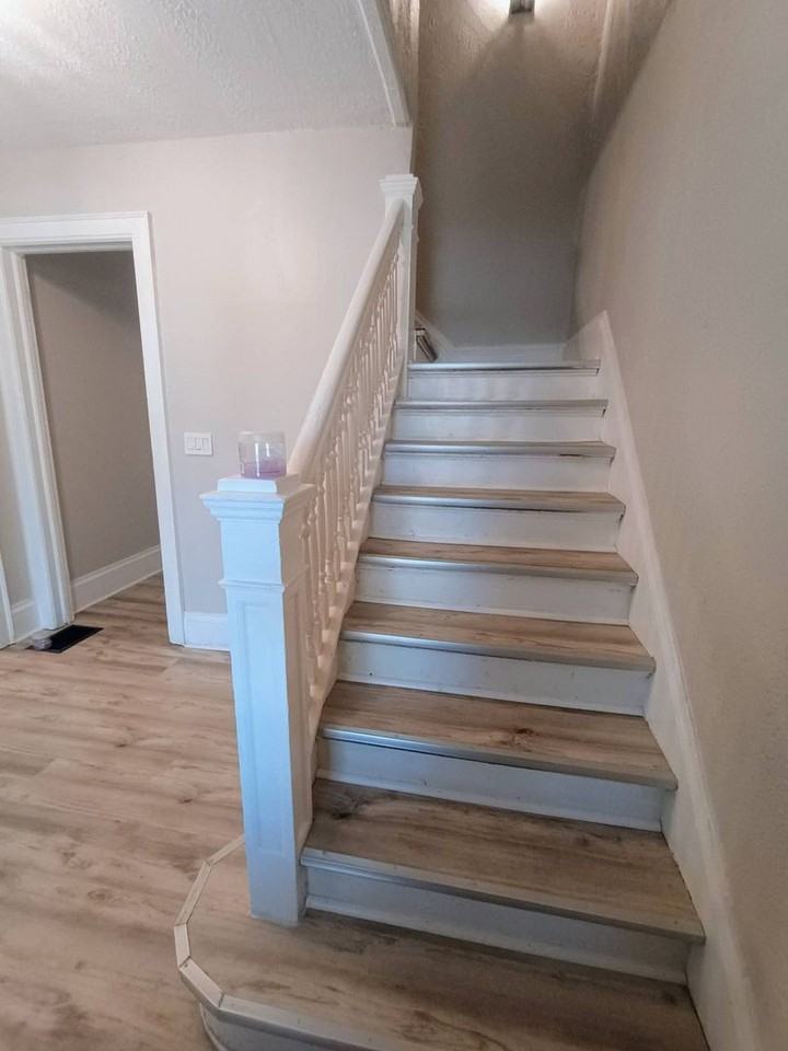 3163 N Palmer St - Photo 3 of 30