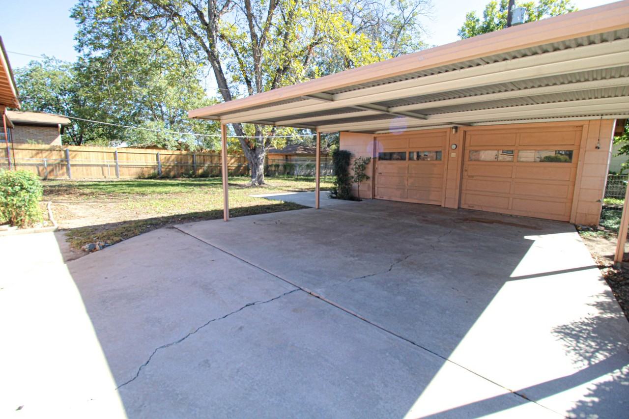 434 Cosgrove St - Photo 3 of 47