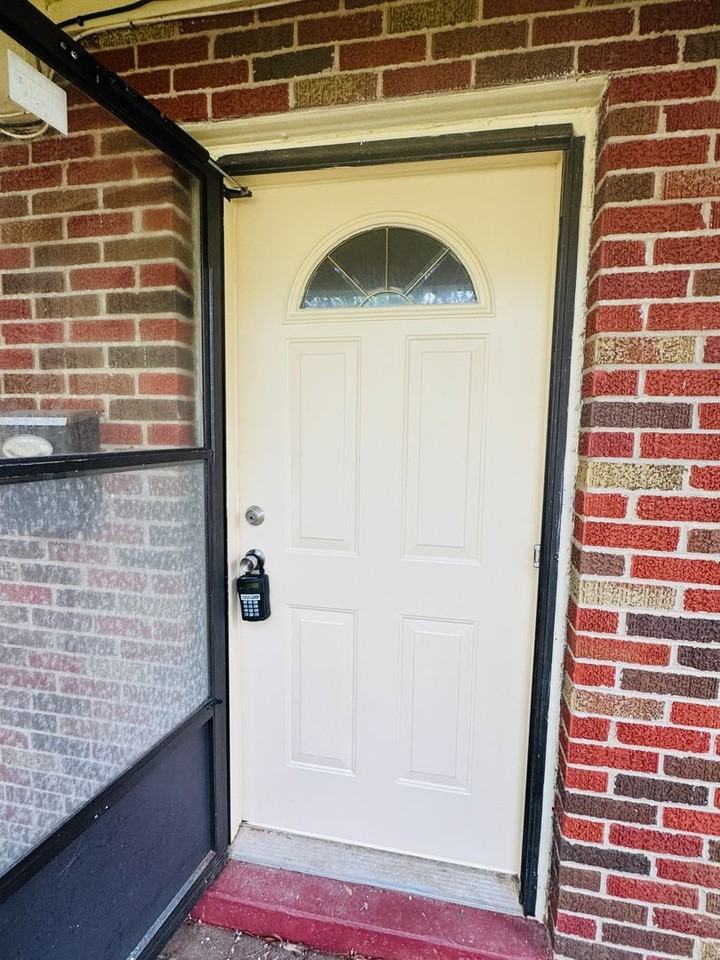 320 Green Ridge Road - Photo 4 of 31