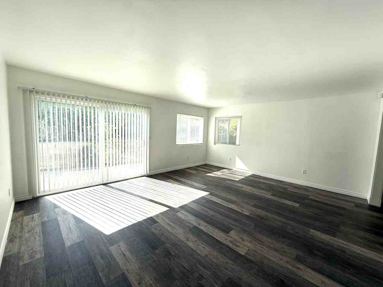 8055 High Meadow Ct - Photo 3 of 20