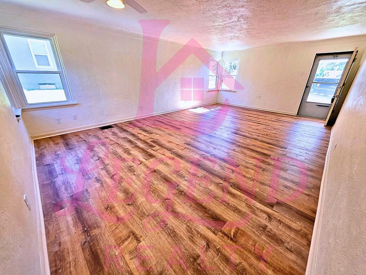 10917 Pear Tree Ln - Photo 3 of 17