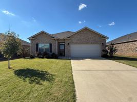 featured image of 16205 Glenncrest Ln