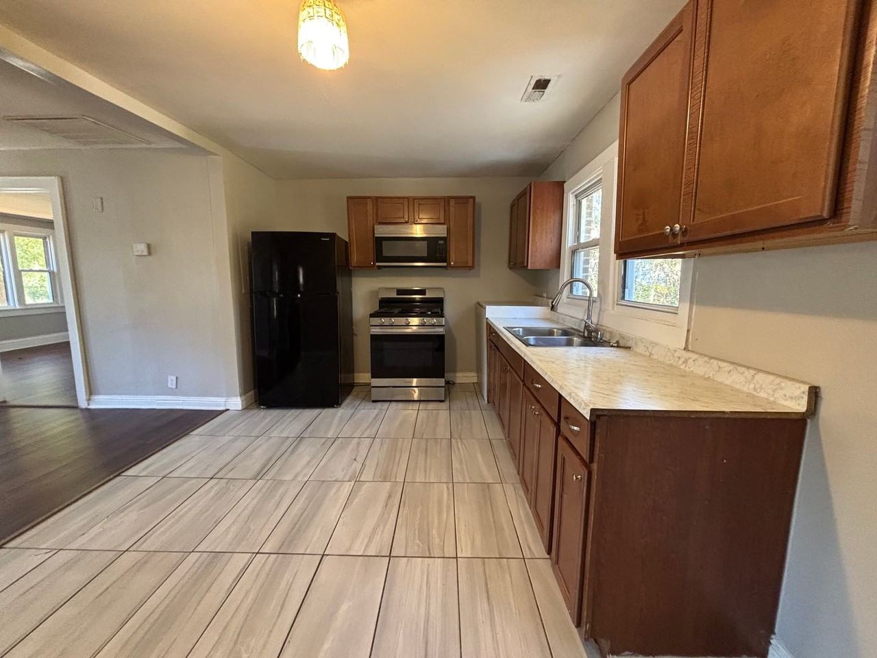 716 Wilson Road - Photo 6 of 15