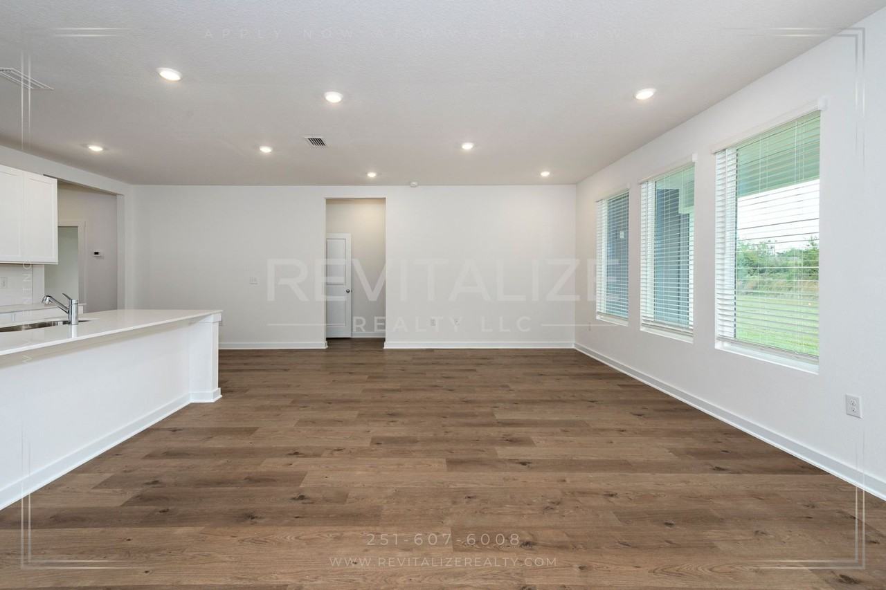 3851 Foley Ln - Photo 7 of 48