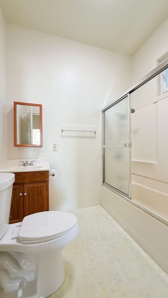 1545 Lincoln Ave - Photo 7 of 12